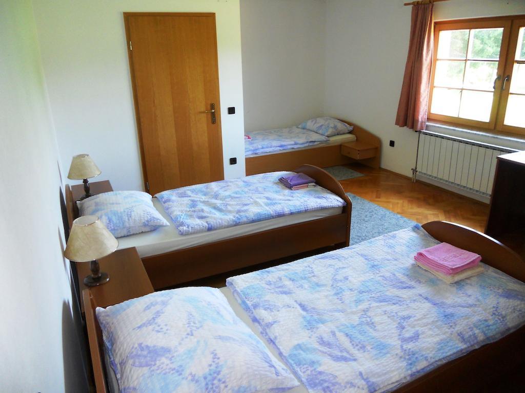 Farm Stay Kramer Bistrica ob Sotli Chambre photo